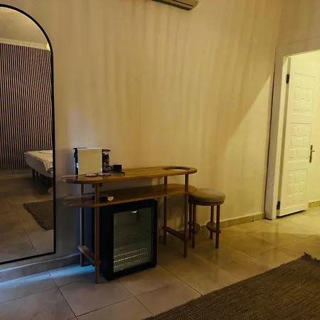 Vodina Lounge Hotel *
